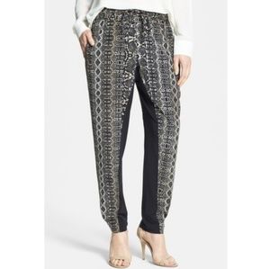 NWT Kenneth Cole Cara Snake Print Pants Joggers L